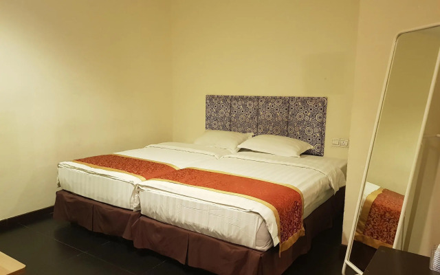 Aston Boutec Hotel Lintas Plaza