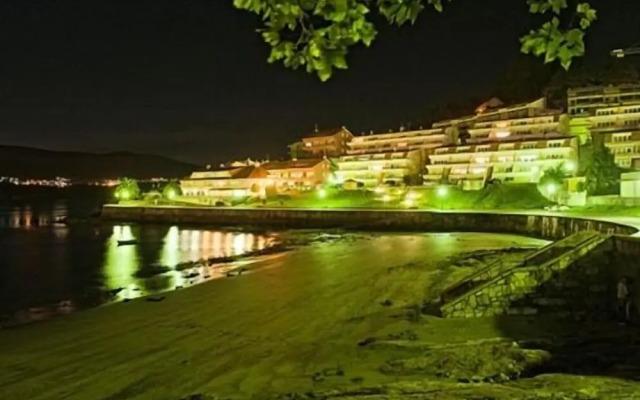 Hotel Playa de Quenxe