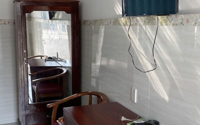 Le Giang Hotel