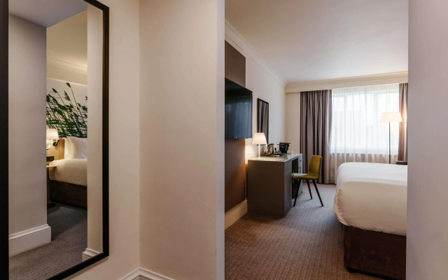 Mercure Daventry Court Hotel