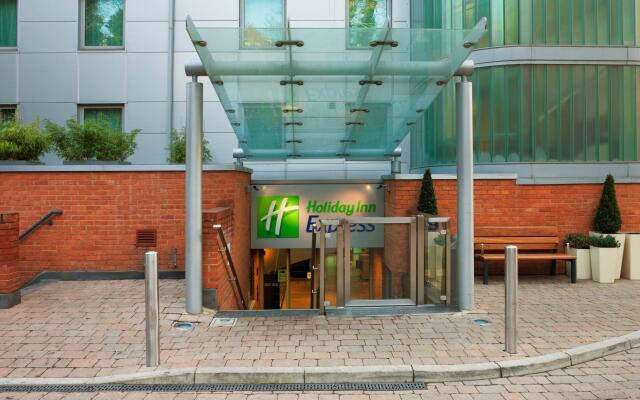 Holiday Inn Express London-Swiss Cottage