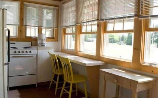 Fountain Point Resort