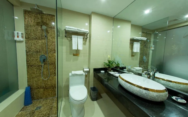 Huacheng Hotel