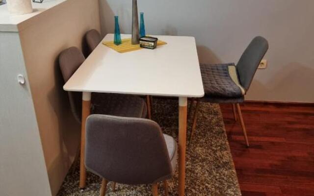 5 star apartment