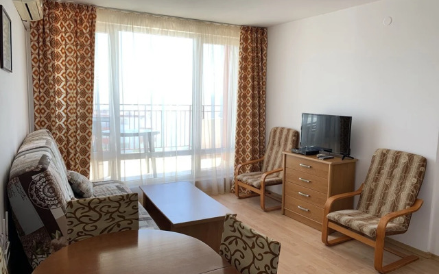 Magical apartment in Marina view Fort beach