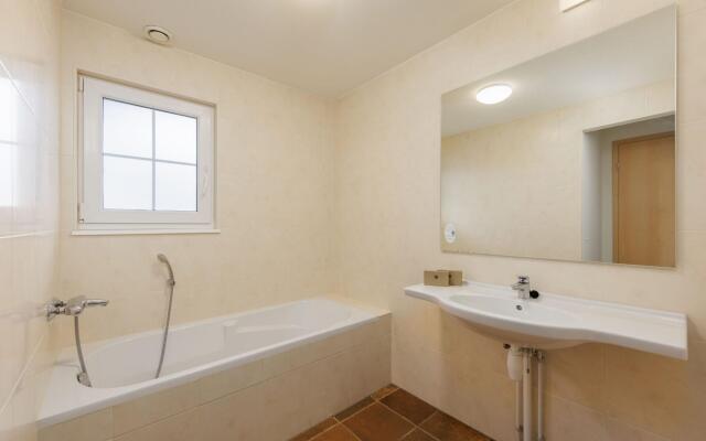 Villa with Sauna in Cochem near Golf Course