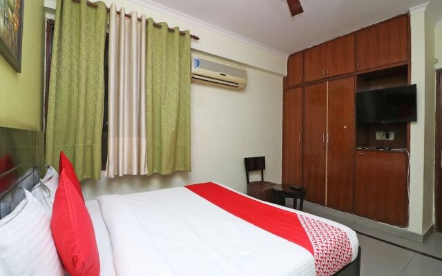 OYO 598 Hotel B K House