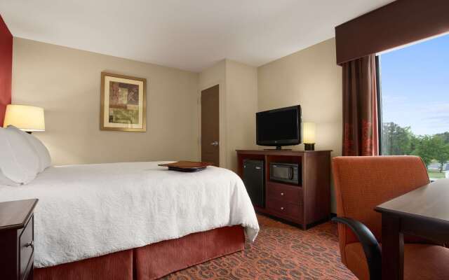 Hampton Inn Magnolia