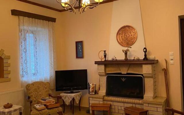 Comfortable Apartment in Village Saint Minas