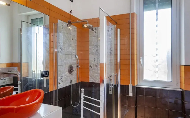 Sturla Apartment With Balcony by Wonderful Italy