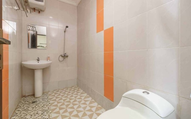 Hotel Addict by RedDoorz – Bathroom – Cikarang