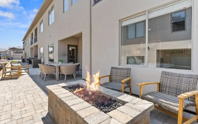 Winner, Winner! 13 Bedroom Home