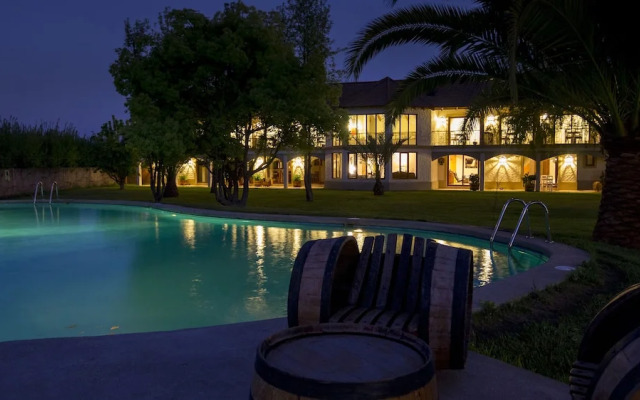 La Perla Hotel