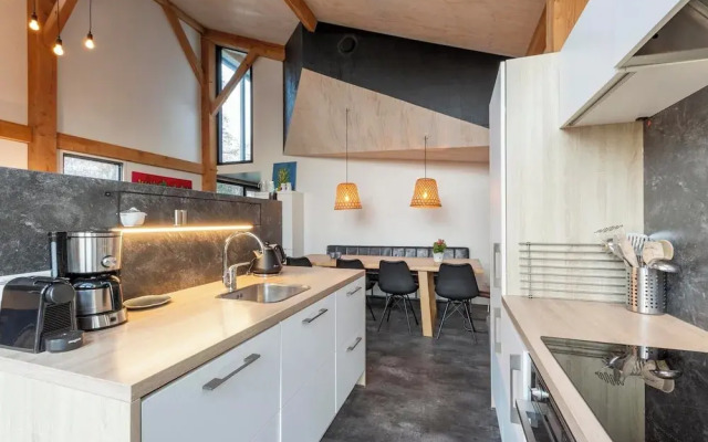 Villa Near Sint Maartenszee Beach With Jacuzzi