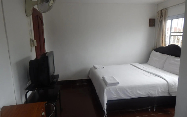 Mixok Inn