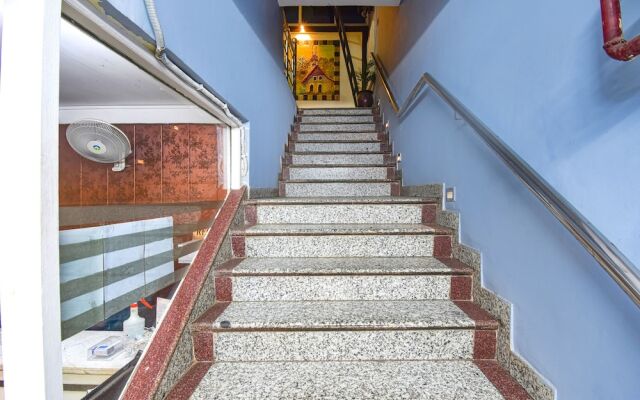Fabhotel Comfort 35
