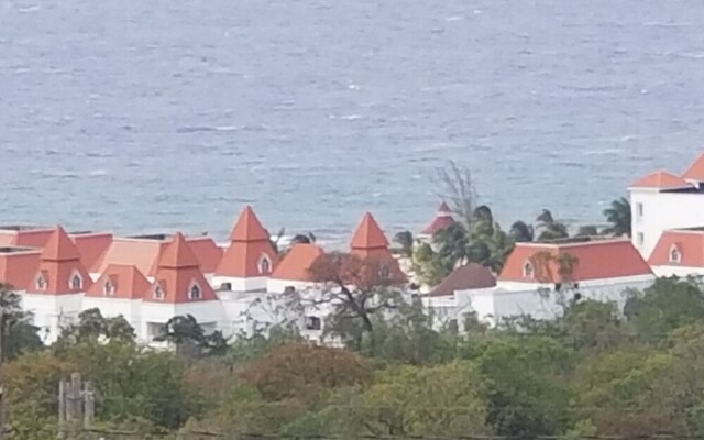 Sophia's Vacation Home