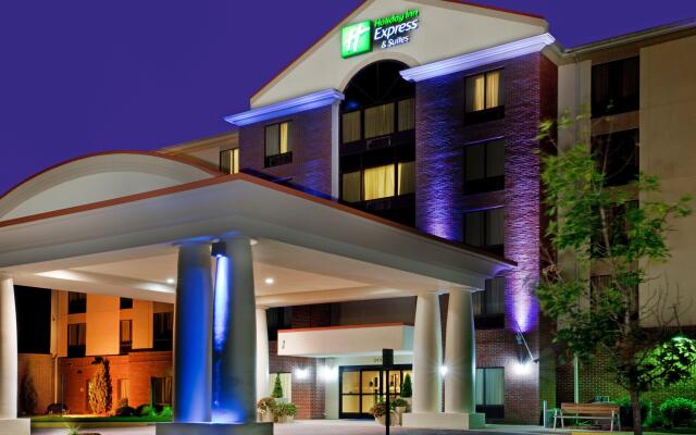 Holiday Inn Express Hotel & Suites Chesapeake, an IHG Hotel