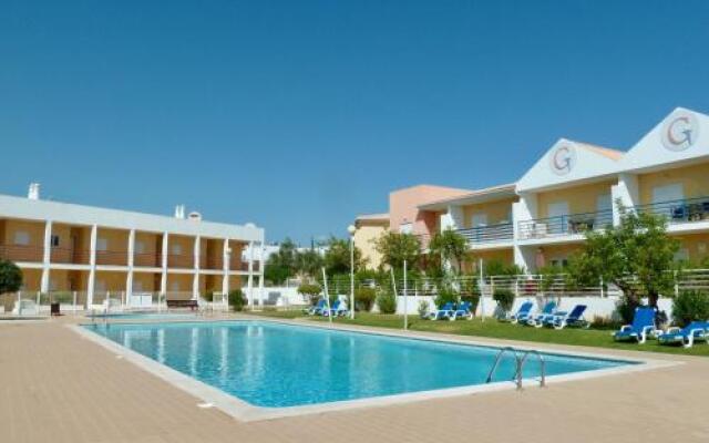 Sun & Pool Holiday Apartment
