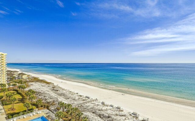 Oceania 907 3 Bedroom Condo by RedAwning