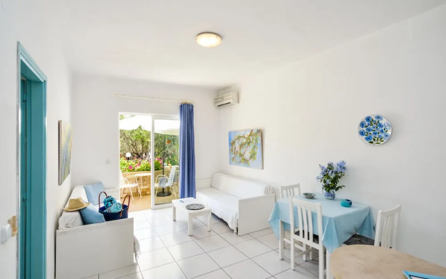Marika Studios & Apartments