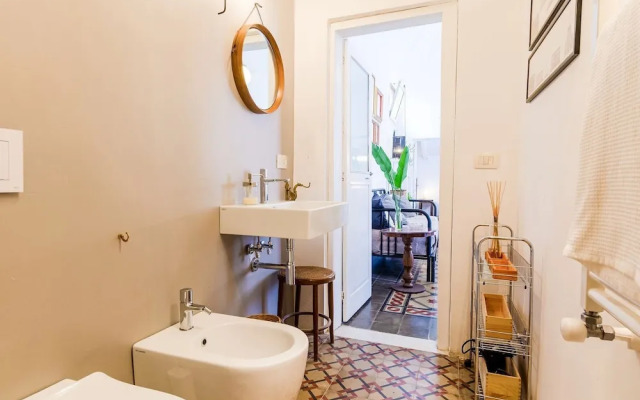 Charming Apartment in Catania Near Castle Ursino