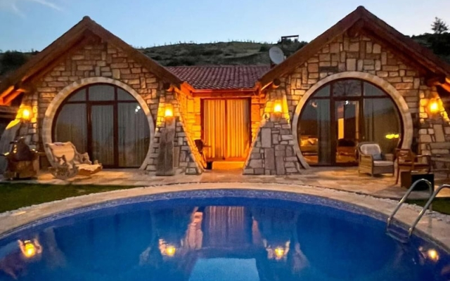 Amazing Stone House With Private Pool in Iznik