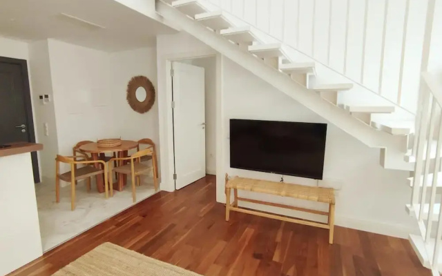 Vacation Time Apartment