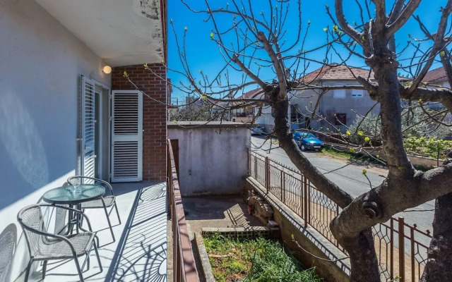 Spacious Zadar Apartments Near Beach