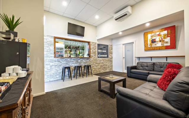 Matilda Motor Inn