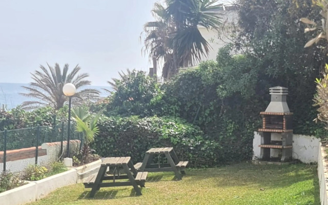 SunRise Sea Views Eco Apartment With Swimming Pool