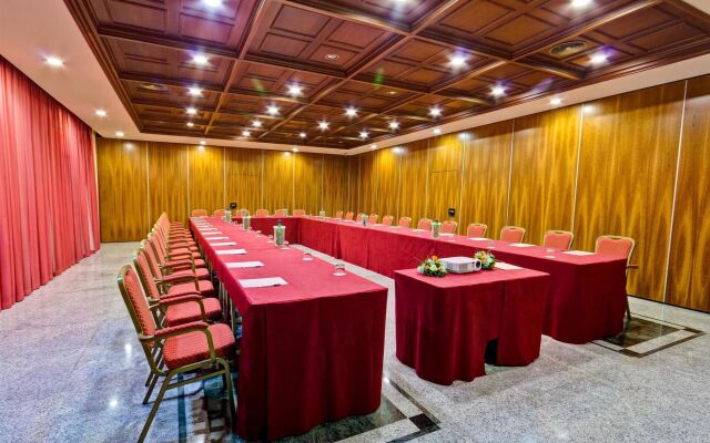 Best Western Hotel Ferrari