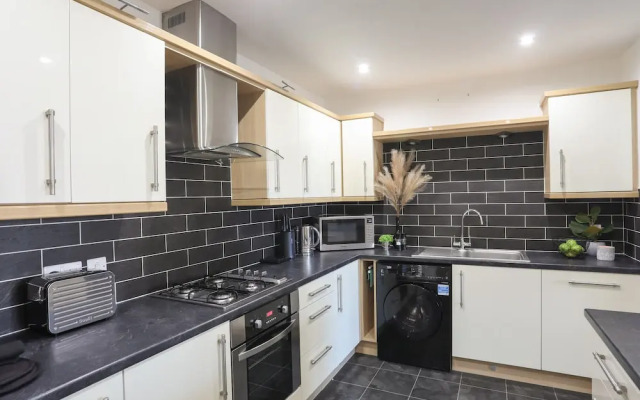 4 Pen Llanw Tides Reach