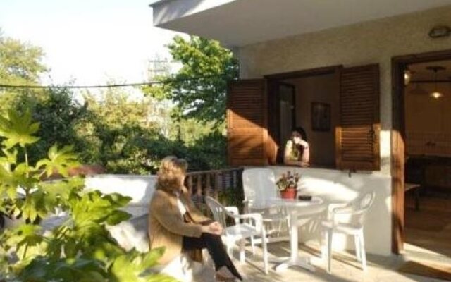 Magani Apartments & Maisonettes