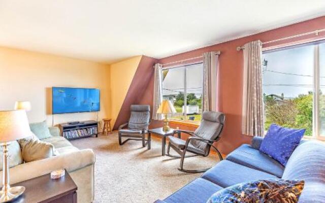 Surf Watch House in Copalis Beach