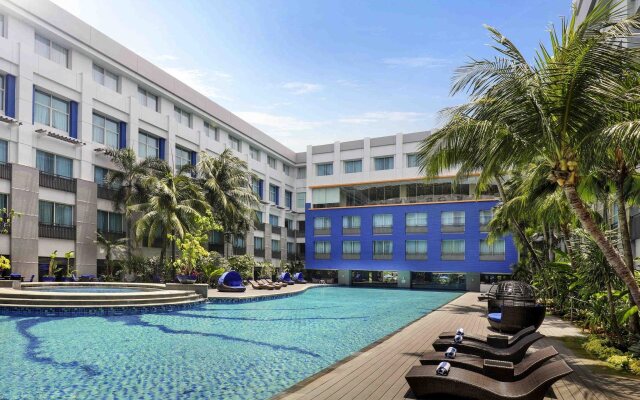 Novotel Jakarta Mangga Dua Square Hotel