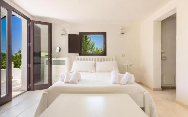 Villa Sessana by BarbarHouse