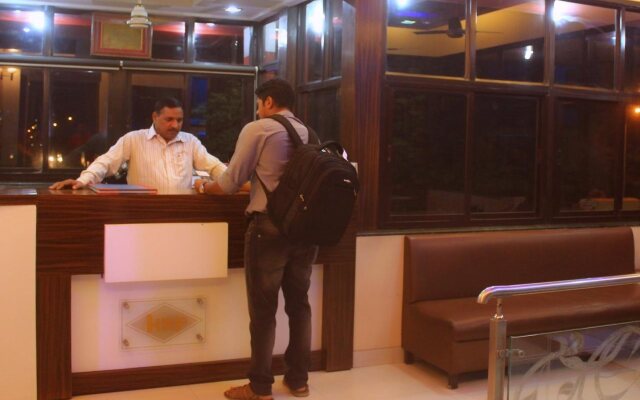 Hotel Rex Plaza