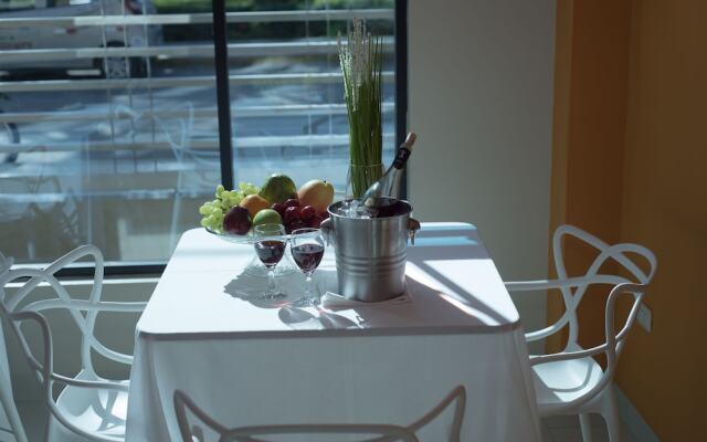 Alejandra Hotel