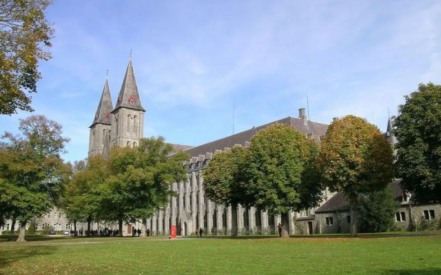 Spacious Holiday Home with Terrace in Anhee Belgium
