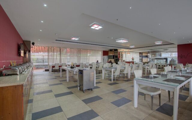 Ramee Strand Inn Hotel