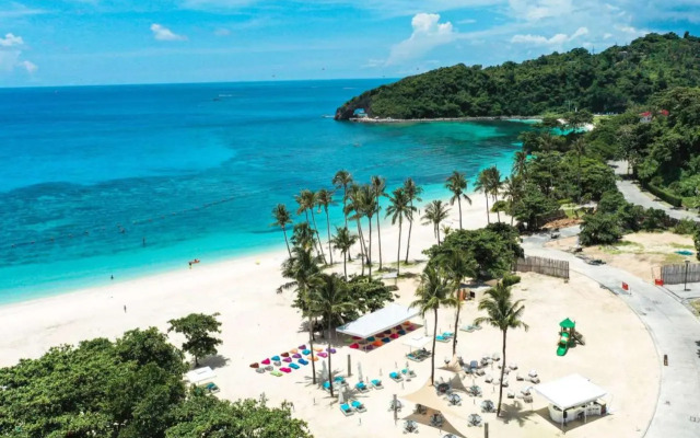 Stay Near Private Beach in Boracay