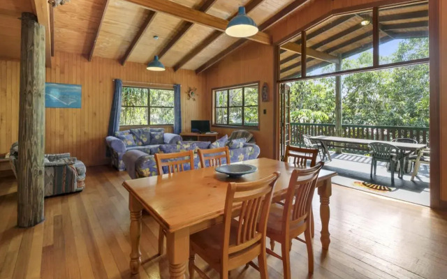 Alinjarra - 13 Waller Court