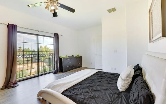 Rooftop Skyline Views! Family-friendly Phoenix Gem