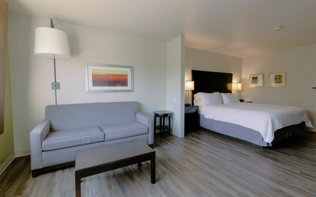 Holiday Inn Exp Stes Tahlequah