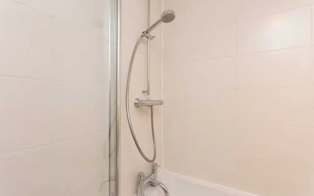 1 Bedroom Flat in South Kensington