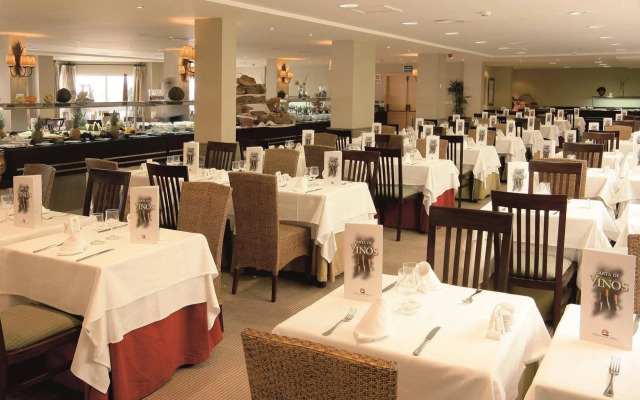 Ona Marinas de Nerja Spa Resort
