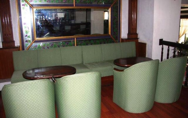 Hotel Gangjong