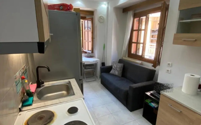Ano Poli Studios 5