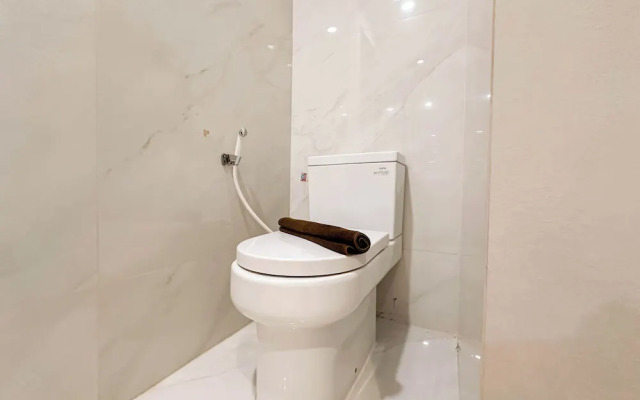 Spacious And Strategic Location 3Br At Kondominium Regensi Apartment